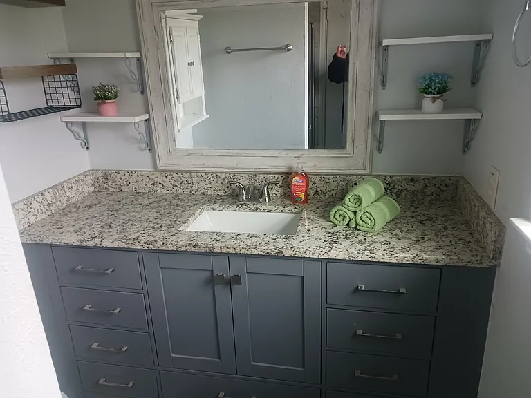 1814 Mill Pond Cir #6 — Photo 4