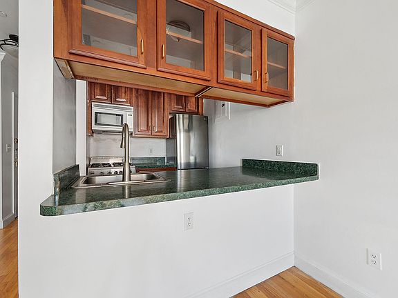 5th image of 2294 Frederick Douglass Blvd Ph A