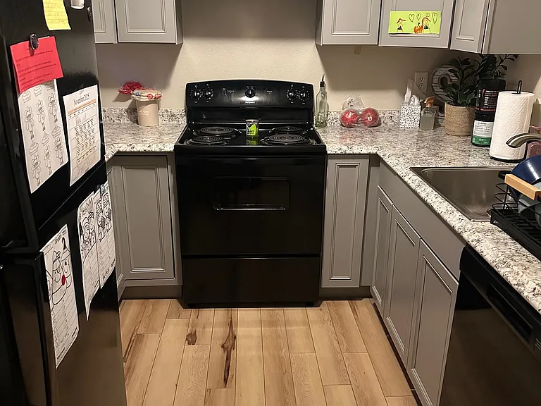 631 Highline Dr #631 — Photo 5