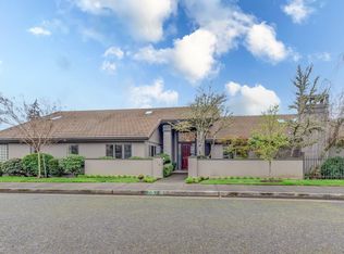 715 Sand Ave, Eugene, OR 97401