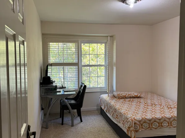 253 Oyster Pond Rd, Alameda, CA