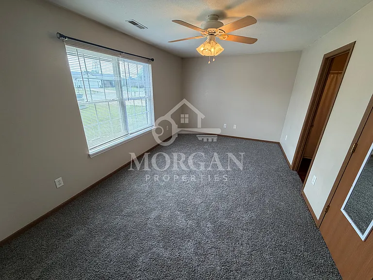 1216 Wolf Run Ct — Photo 6