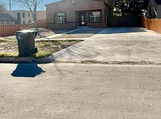 105 S Mesquite St, Carlsbad, NM 88220