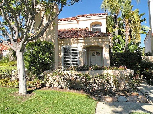 1st image of 76 Shearwater Pl
