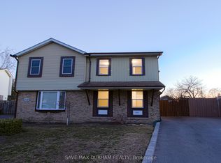 1412 Largo Cres, Oshawa, ON L1G 7E5