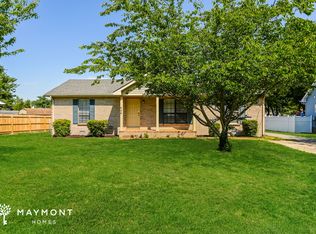 406 Highland Dr, White House, TN 37188