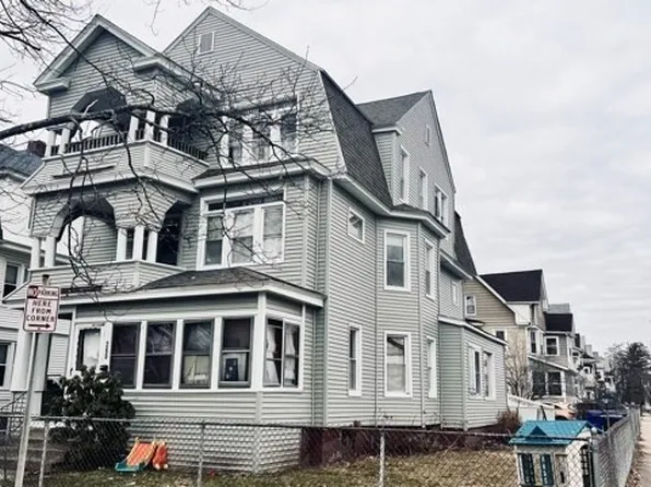 258-260 Orange St, Springfield, MA 01108