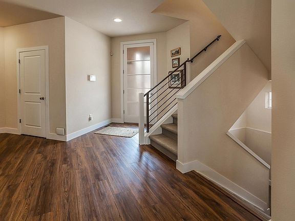 4th image of 4014 S Lemay Ave #14