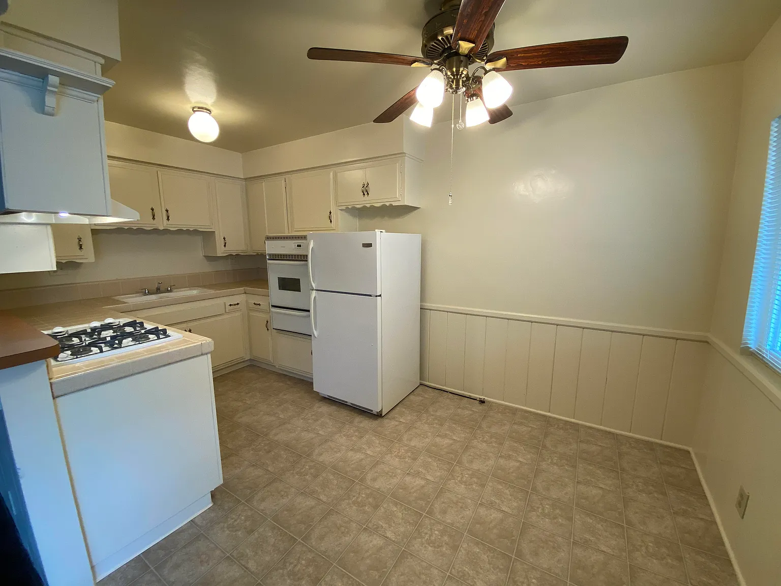 1 bed, 560 sqft, $1,695 — Photo 2