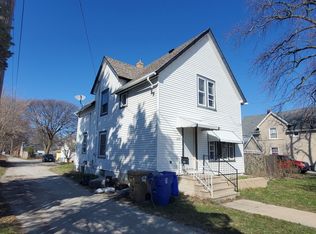 2612 64th St, Kenosha, WI 53143