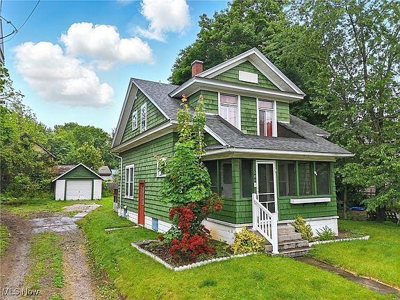 2nd image of 560 Nold Ave