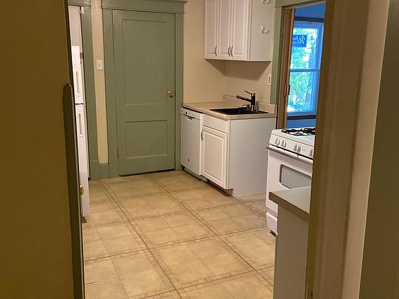 4th image of 6927 Dale Ave