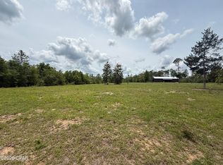 101 Silver Oak Dr, Marianna, FL 32448