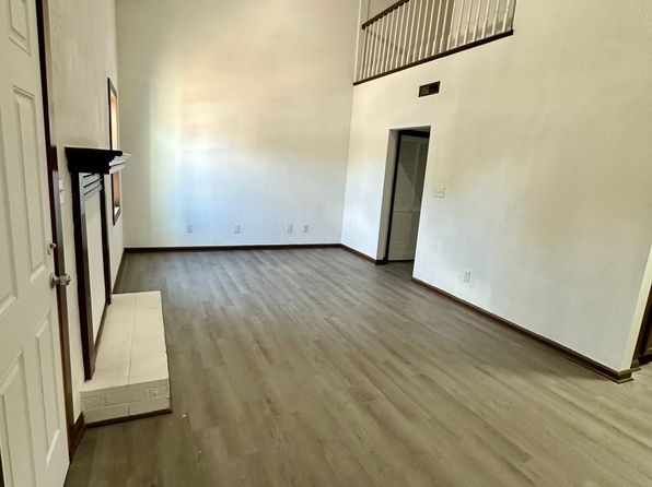 802 Jackson Ave N #808
