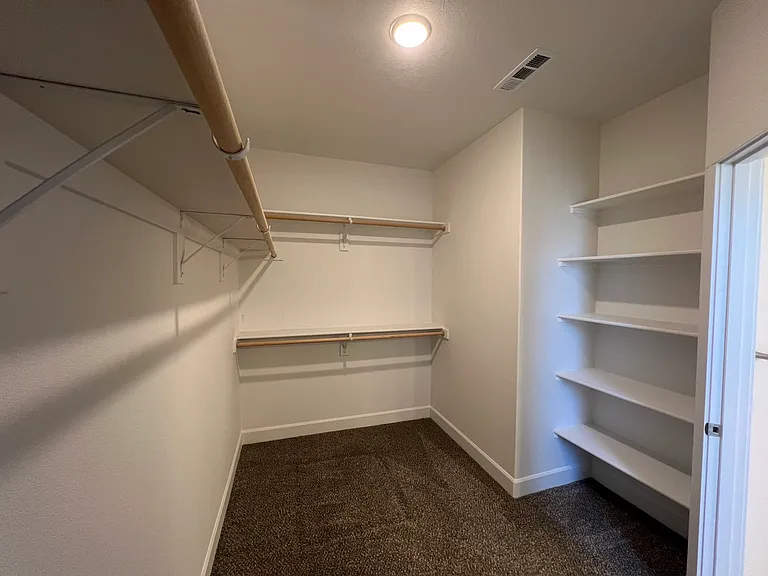 7813 Coldwater Dr — Photo 13