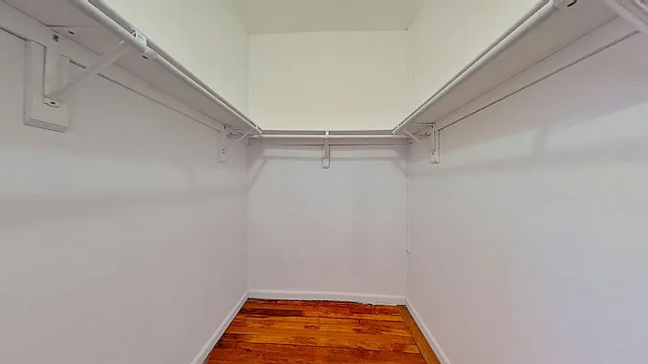 Rented by Bond New York | media 20