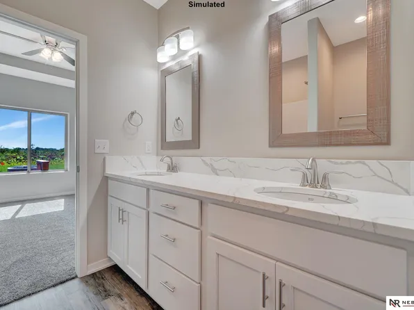 8907 47th St, Lincoln, NE 68516