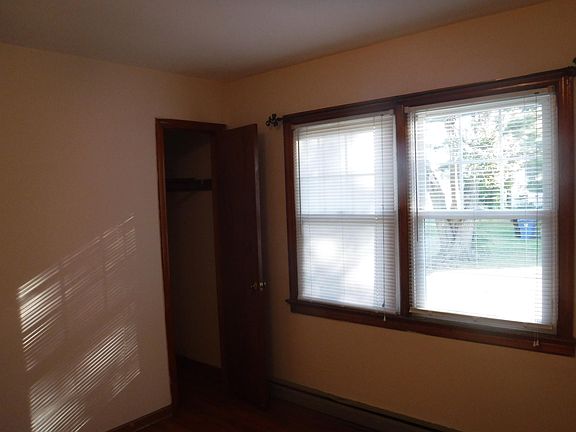 A large one bedroom with a great view and breezes