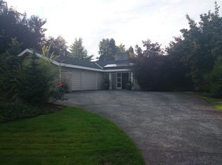 5410 NE Penrith Rd, Seattle, WA 98105