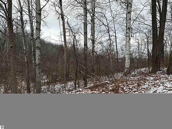5th image of N Crooked Lake Dr