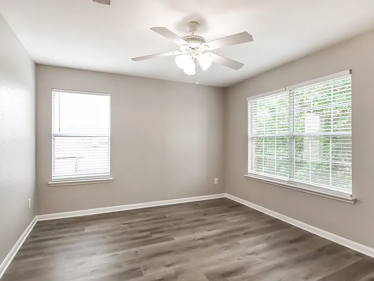6310 Cottage Stream Ln — Photo 15