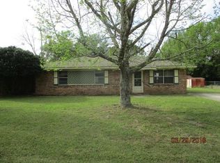 1204 Nixon Dr, Albany, GA 31705