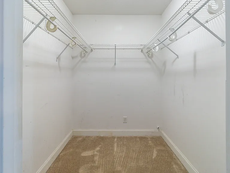 2821 Vicksburg Ln — Photo 27
