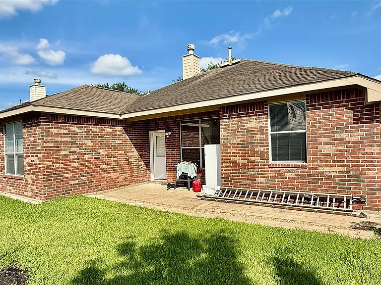 6826 Chester Oak Dr — Photo 32