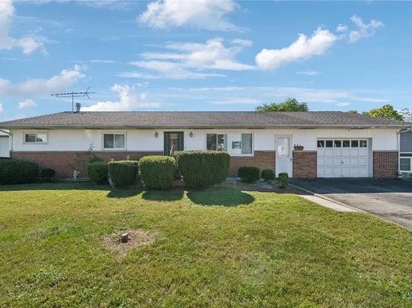 125 W Chestnut St, Blairsville, PA 15717