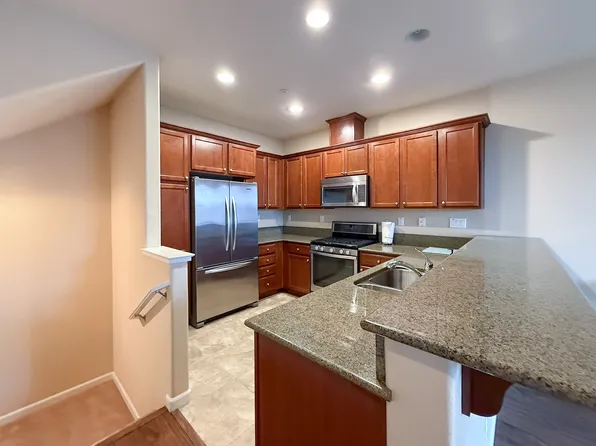 1010 Vanilla Walkway, San Jose, CA 95133