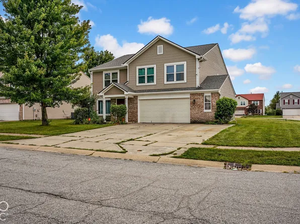 7807 Fox Glen Dr, Indianapolis, IN 46239
