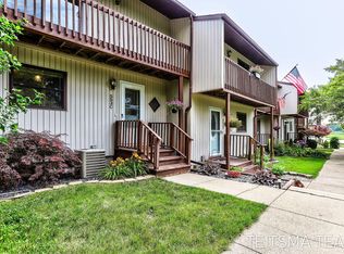 553 Gidley Cir APT C, Grand Haven, MI 49417