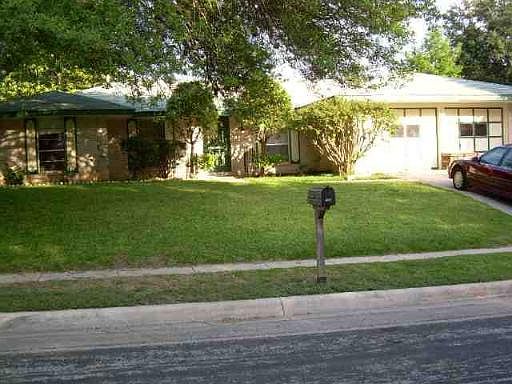 1st image of 13806 LANDMARK HILL DR