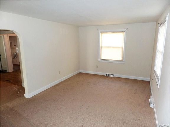 3rd image of 3610 Edgewood Ave