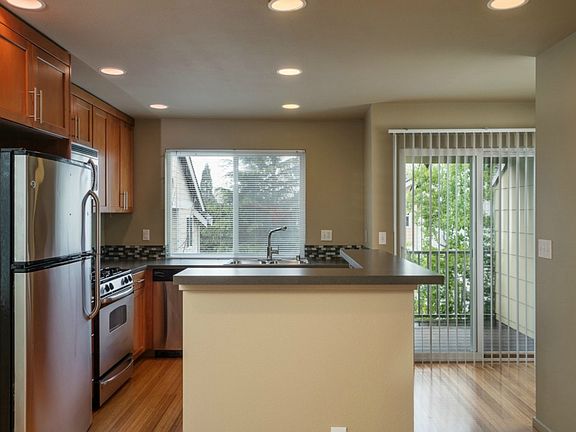 2nd image of 5507B 13th Ave S