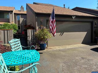 6660 Huntington Cir SE, Salem, OR 97306