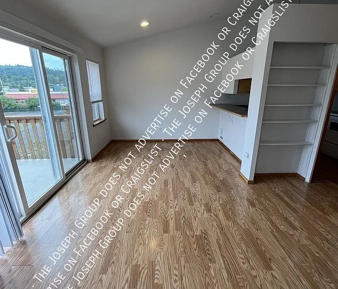 3440 Abbott St — Photo 5