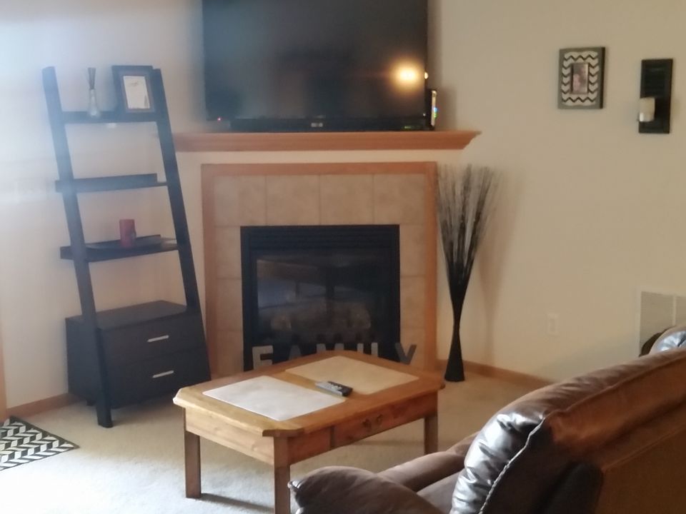 1st image of 490 Washington Ave Unit 9