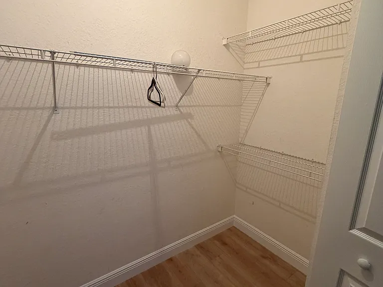 2109 Shadow View Cir — Photo 21