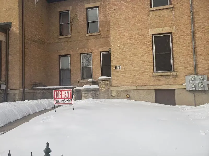 255 Douglas Ave — Photo 3