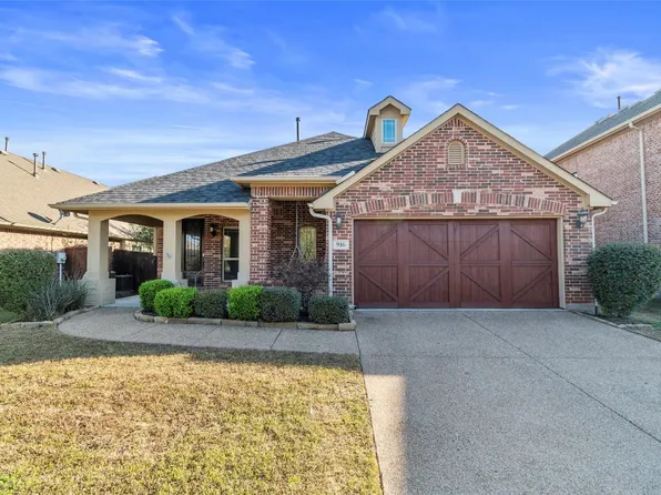 916 Lighthouse Ln, Aubrey, TX 76227