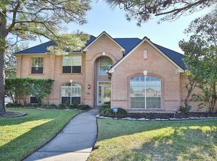 20731 Maple Village Dr, Cypress, TX 77433