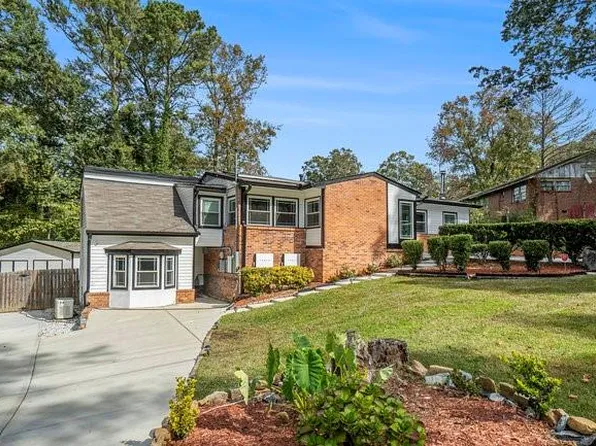764 Caribbean Dr, Forest Park, GA 30297