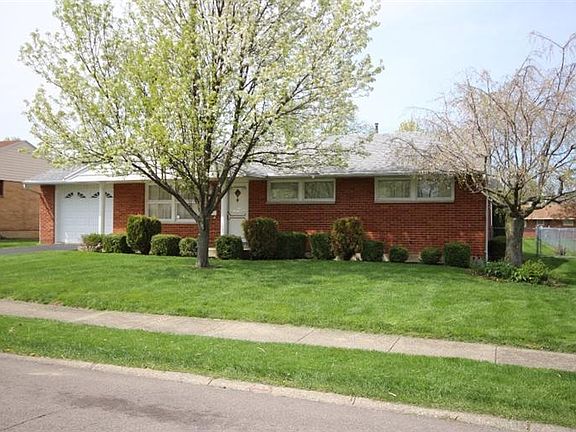 3rd image of 555 Barbara Dr
