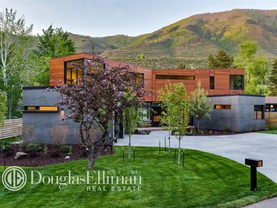 1330 Mountain View Dr, Aspen, CO, 81611