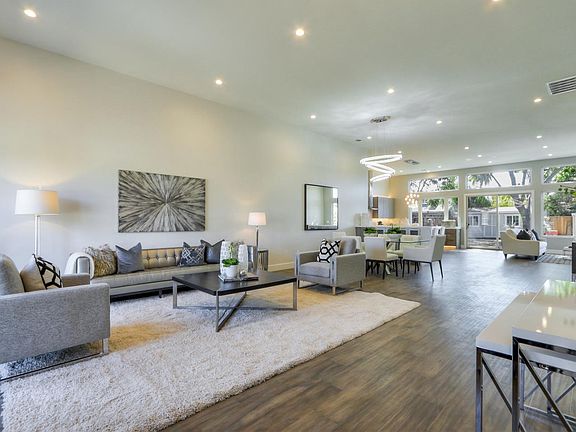 2nd image of 3014 Fruitdale Ave