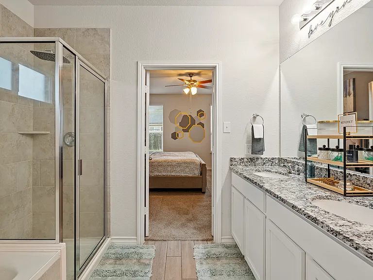 512 Steele Shallows — Photo 23