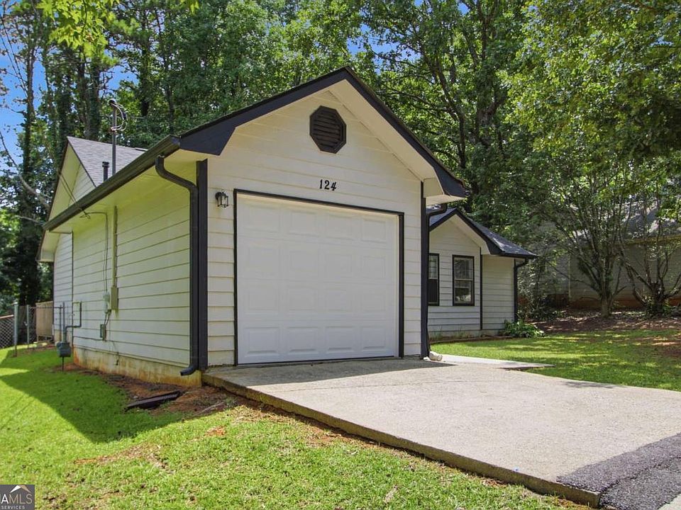 1st image of 124 Julie Ln