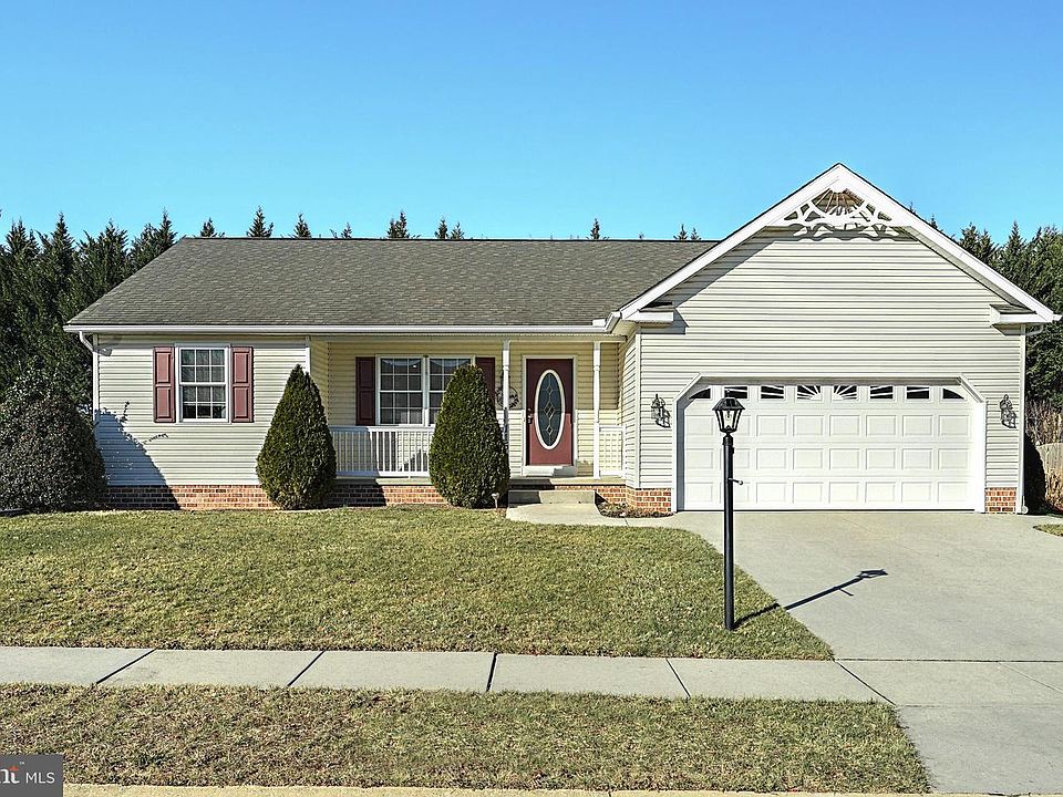 1st image of 115 Dakota Dr