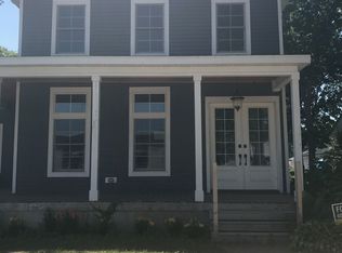 225 S Wacouta Ave, Prairie Du Chien, WI 53821